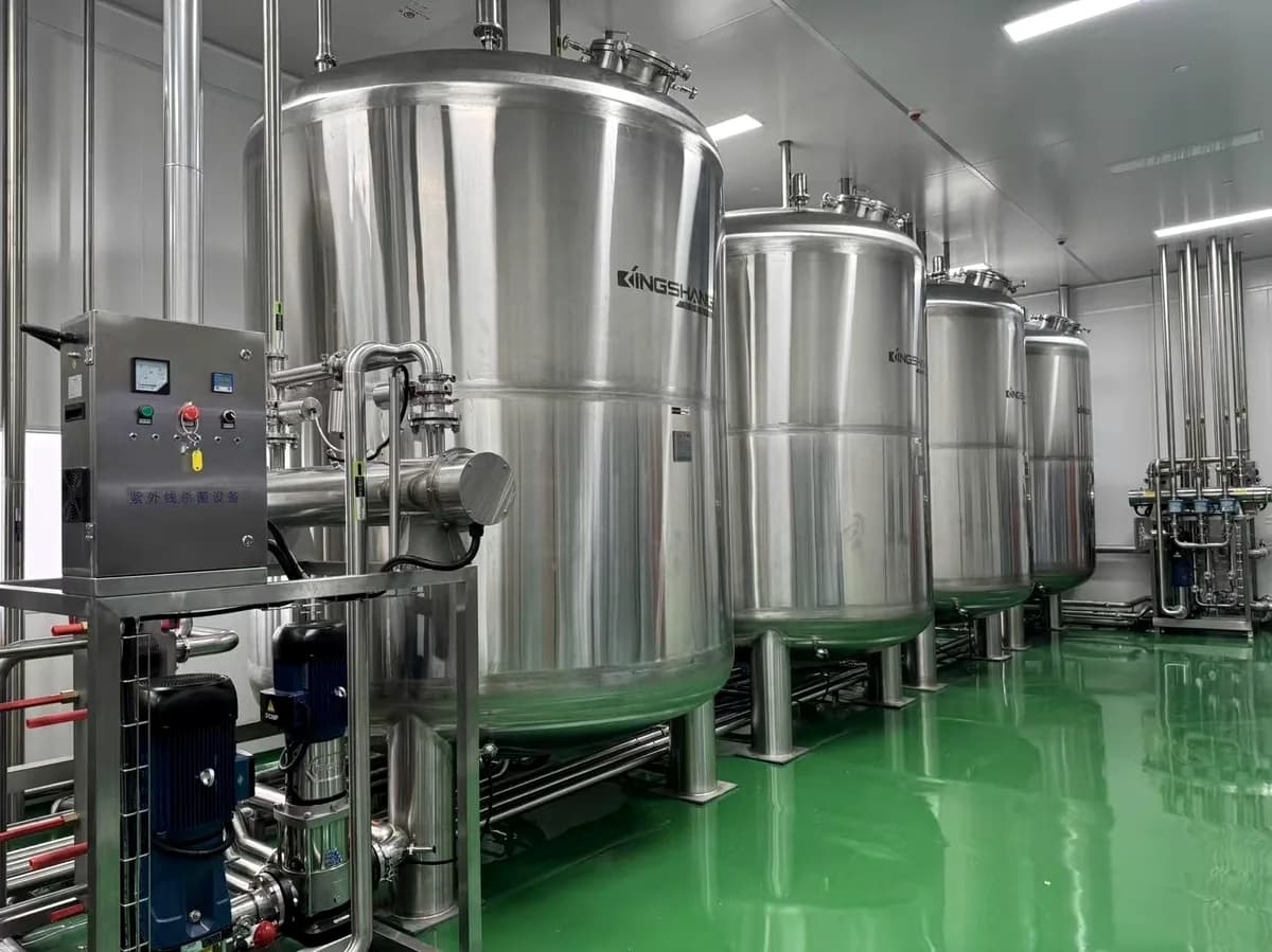 Stainless steel cosmetic production tanks for shampoo and body lotion manufacturing
